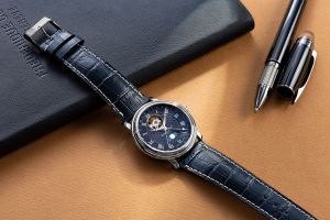 FREDERIQUE CONSTANT FC-335MCNW4P26