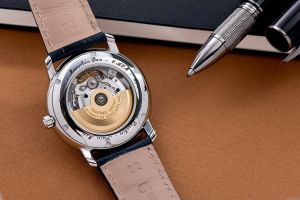 FREDERIQUE CONSTANT FC-335MCNW4P26