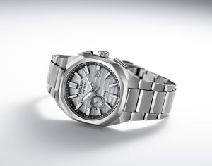 SEIKO SSJ017J1