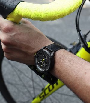 TISSOT T135.417.37.051.00