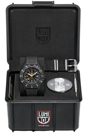 XL.8825.H.SET.1